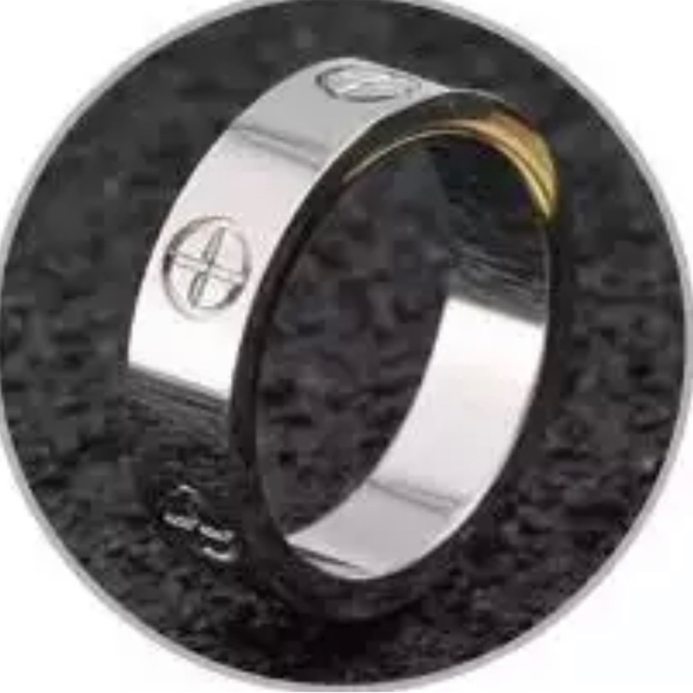 Love cross ring - Picture 1 of 2